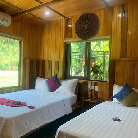 Que Homestay Hoa Binh Exterior photo