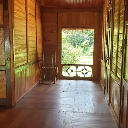 Que Homestay Hoa Binh Exterior photo