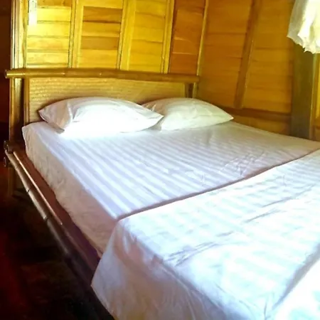 Que Homestay Hoa Binh Exterior photo