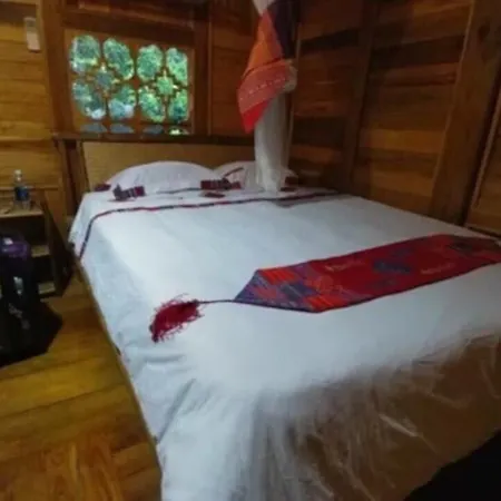 Que Homestay Hoa Binh Exterior photo