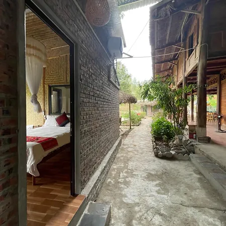 Que Homestay Hoa Binh Exterior photo