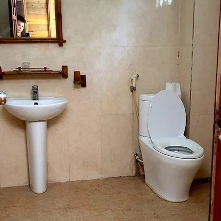 Que Homestay Hoa Binh Exterior photo