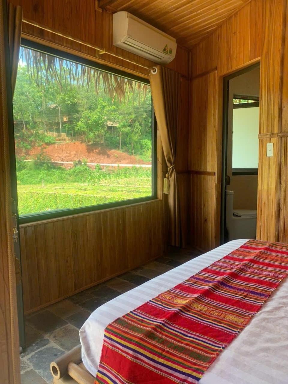 Que Homestay